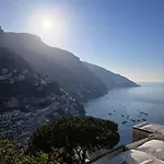 In Blue - La Terrazza Di * Positano
