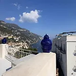 In Blue - La Terrazza Di Villa