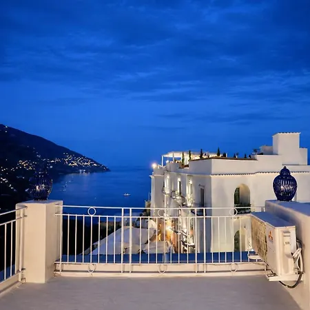 Villa In Blue - La Terrazza Di *