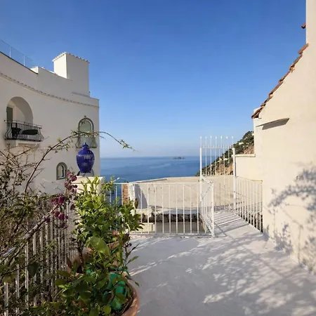 In Blue - La Terrazza Di Vila