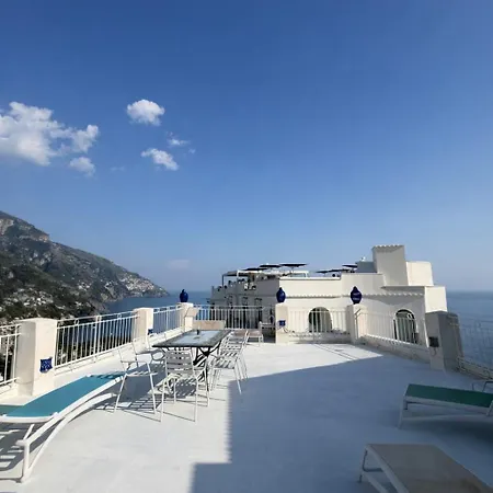 In Blue - La Terrazza Di Vila
