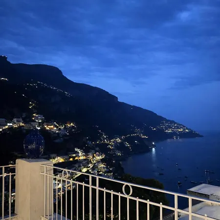 Vila In Blue - La Terrazza Di *