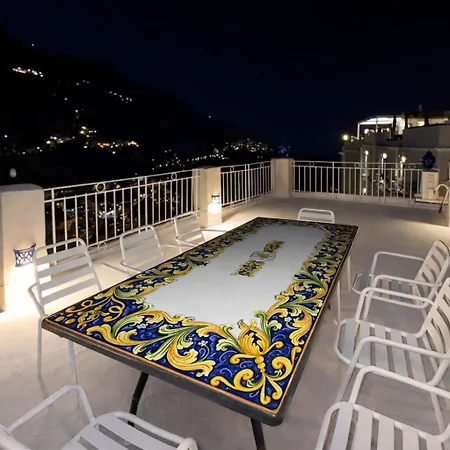 Vila In Blue - La Terrazza Di Positano